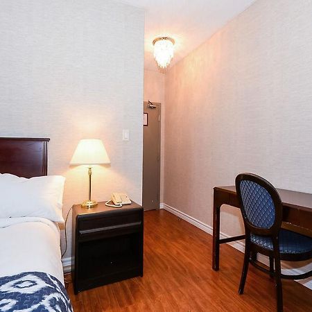 Ottawa Inn Hotel מראה חיצוני תמונה